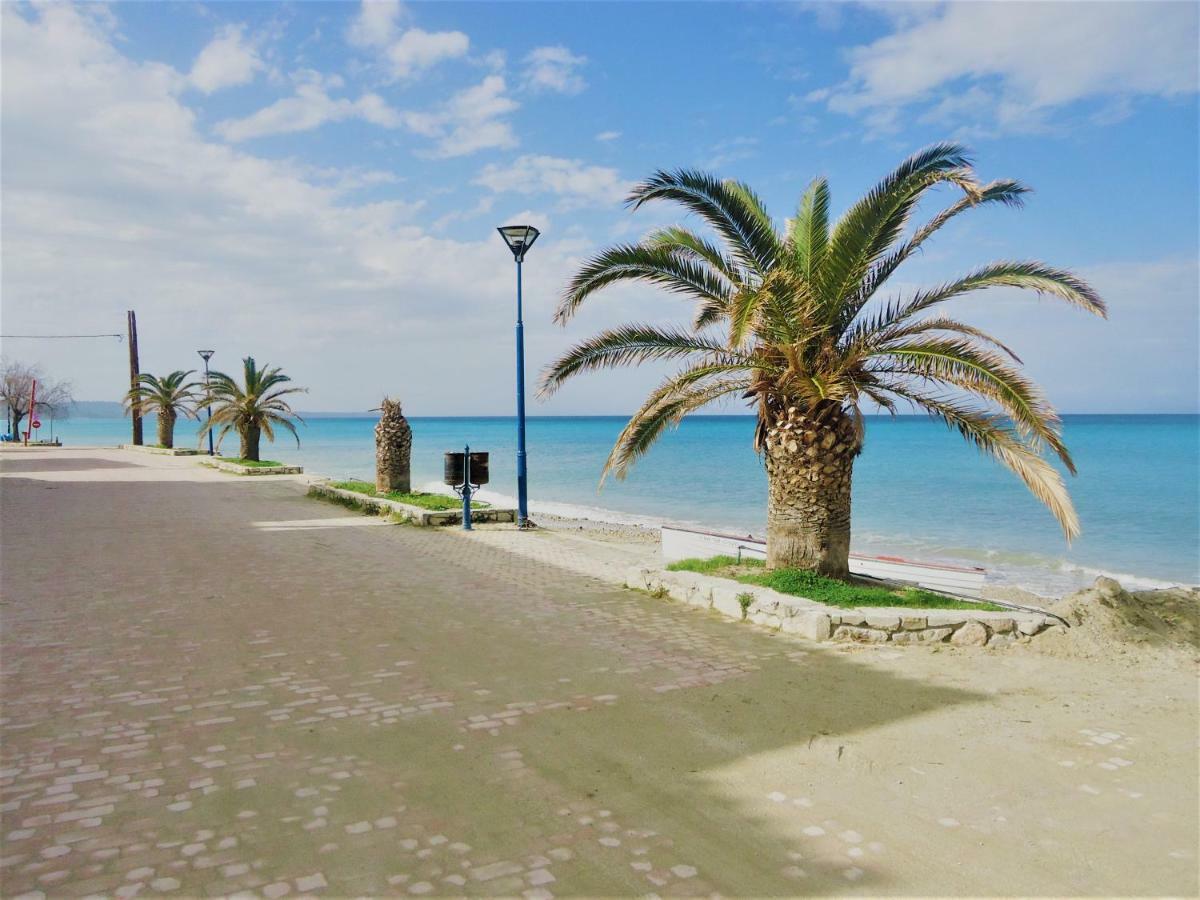 Hippocampus Beach House โปไลโครโน ภายนอก รูปภาพ